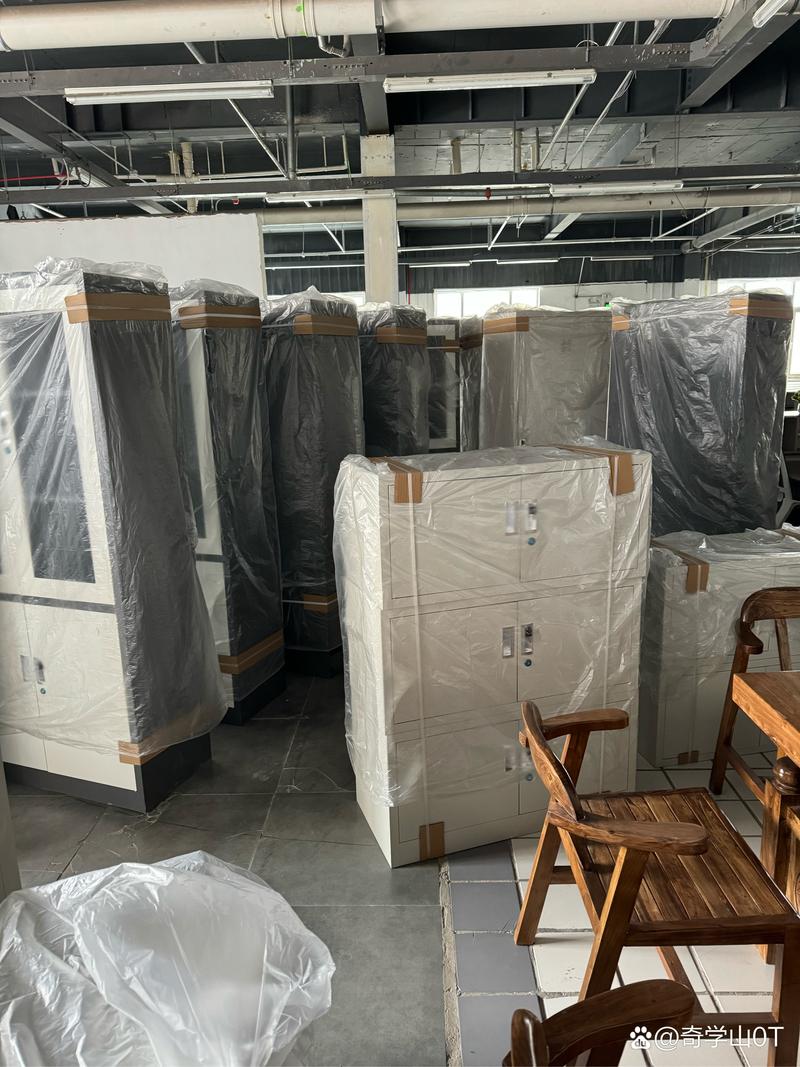 定制办公家具：打造高效工作环境的艺术
